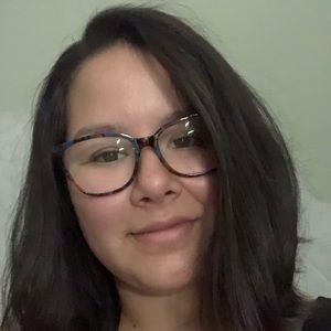 Meet your Posher, Antoinette